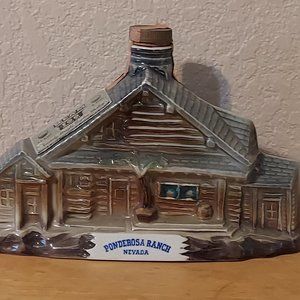 ✅ LAKE TAHOE Vintage 1969 Jim Beam Decanter over 5 lbs price reflects this